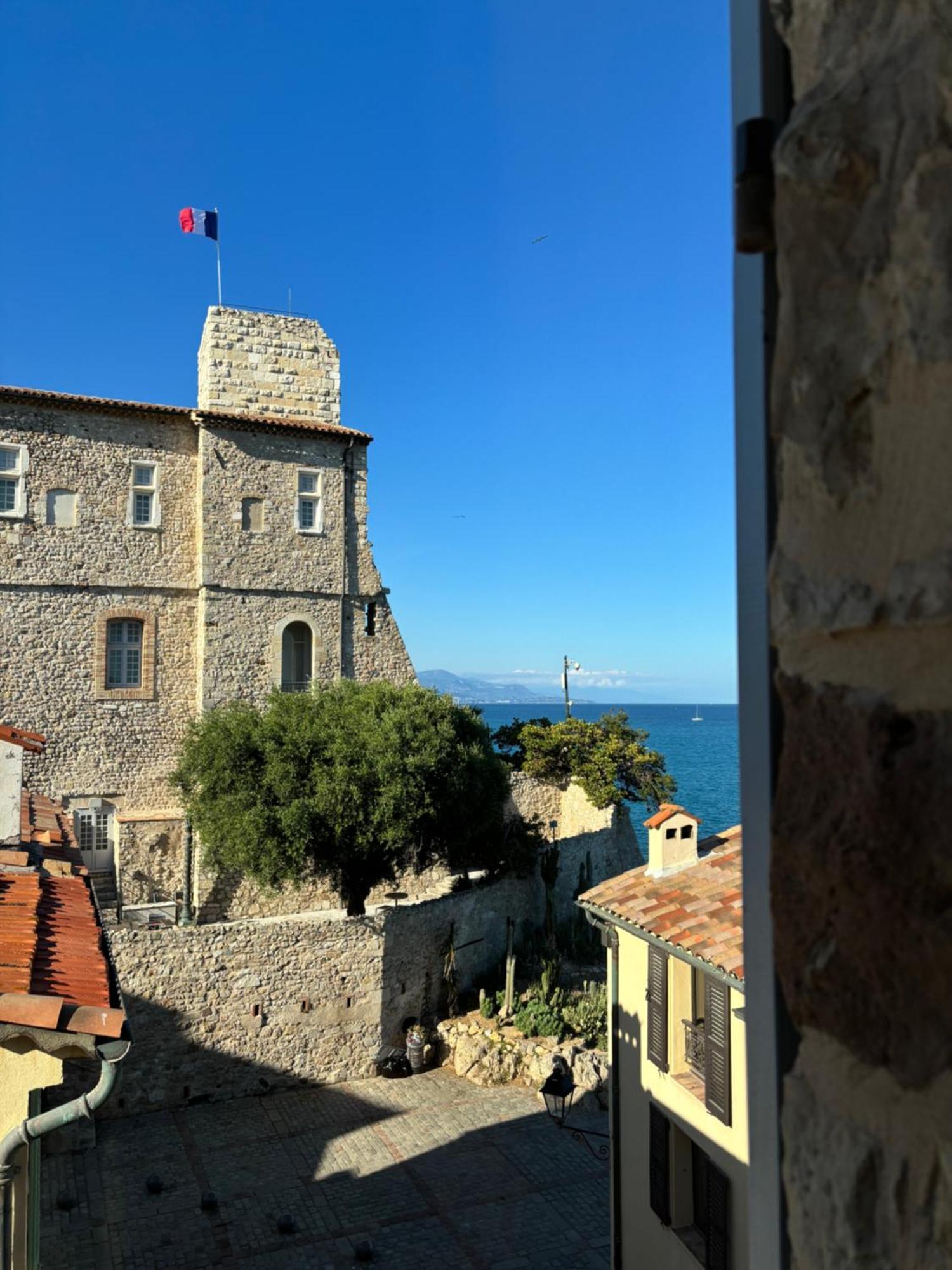 Apartamento La Pablita, Vieil Antibes, Remparts Exterior foto