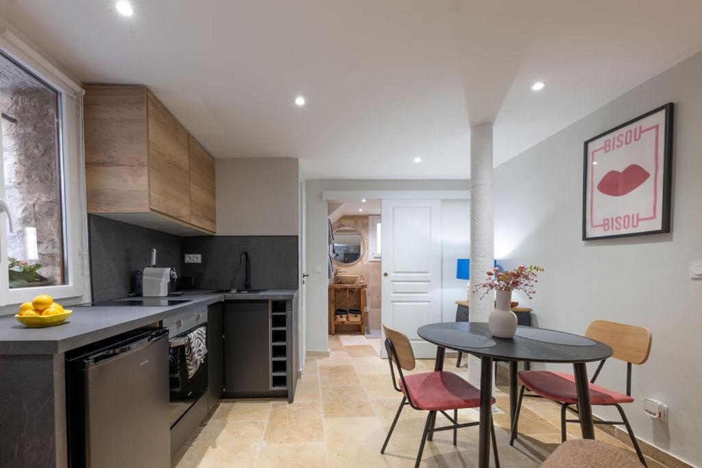 Apartamento La Pablita, Vieil Antibes, Remparts Habitación foto
