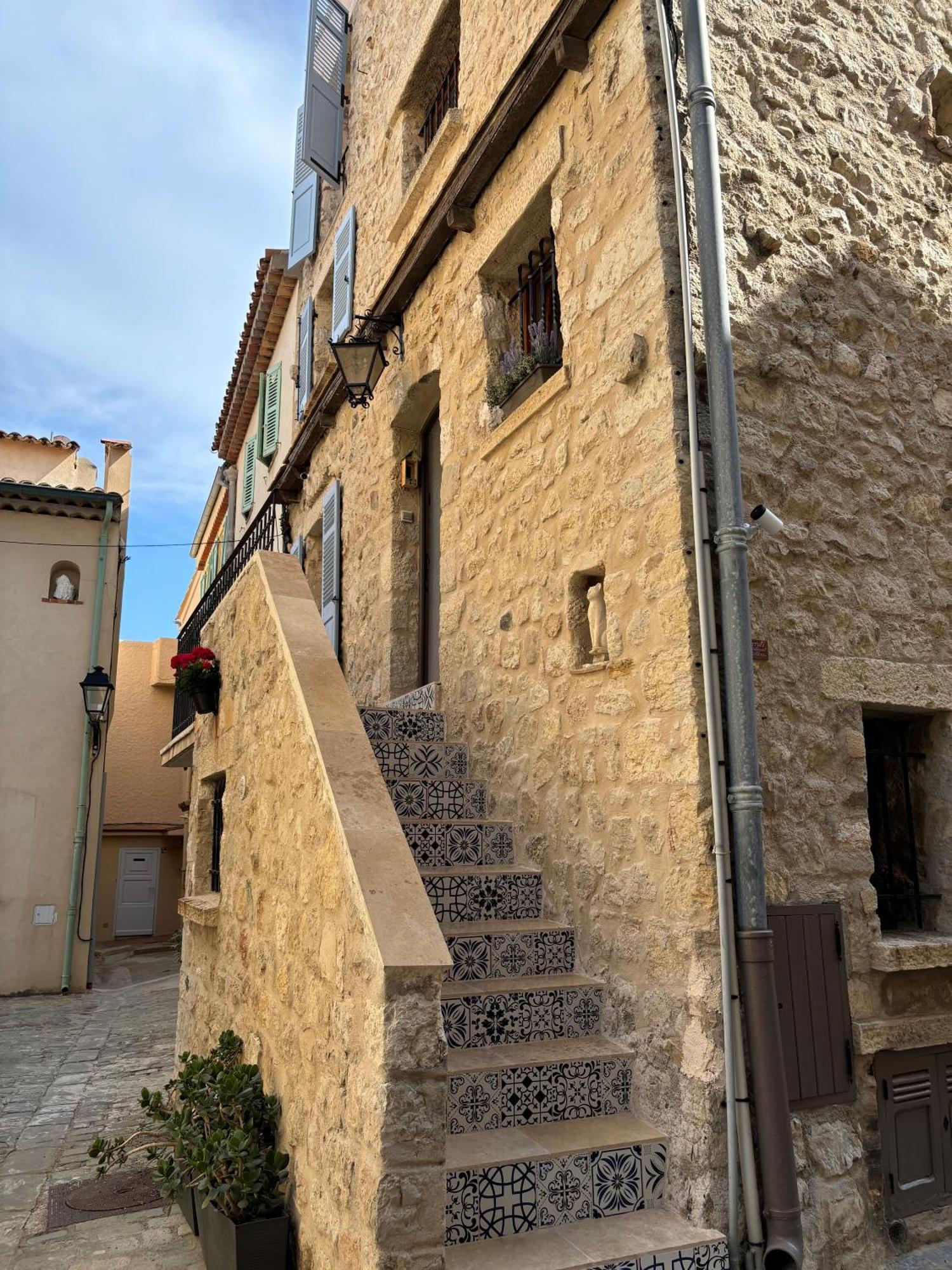 Apartamento La Pablita, Vieil Antibes, Remparts Habitación foto
