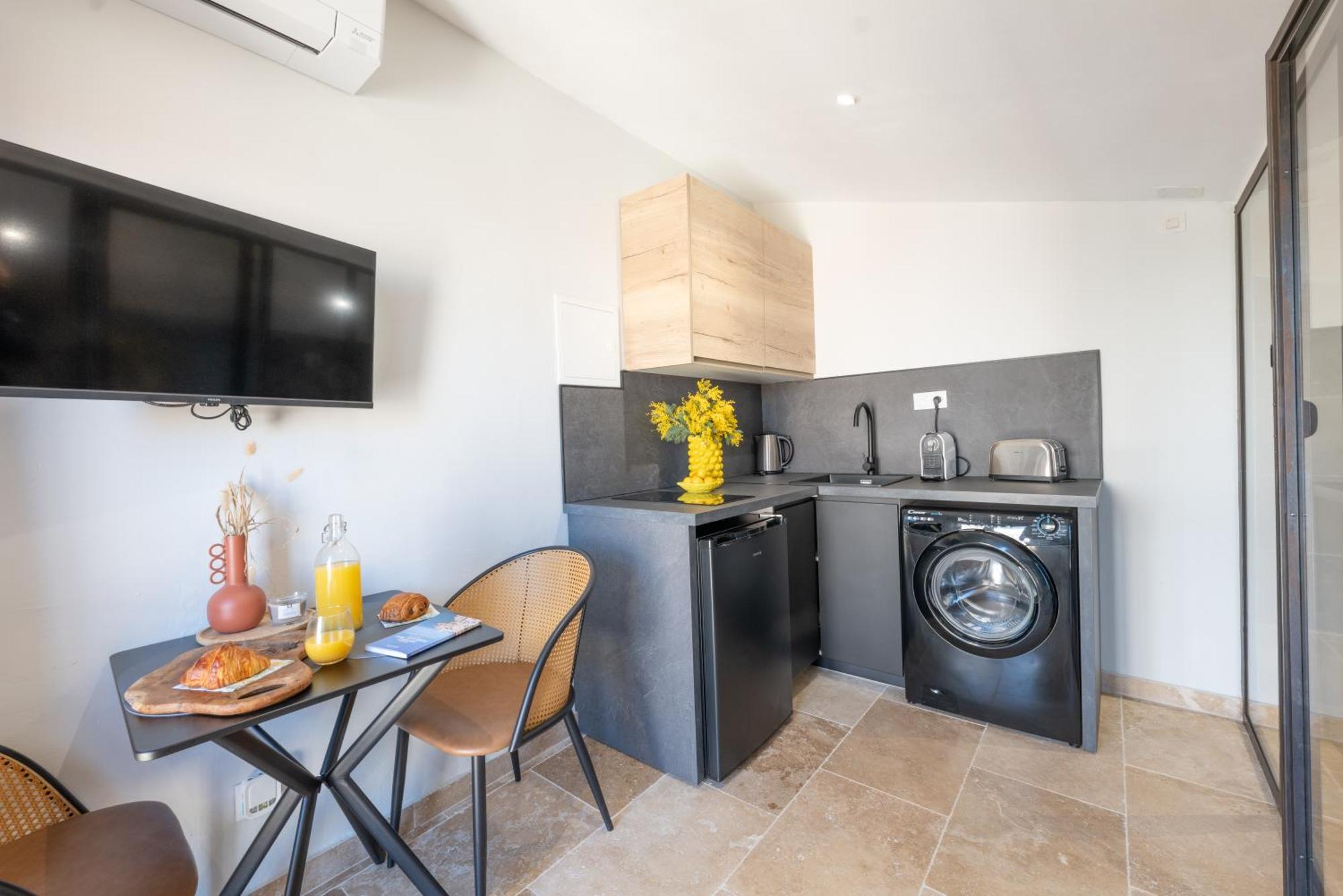 Apartamento La Pablita, Vieil Antibes, Remparts Exterior foto